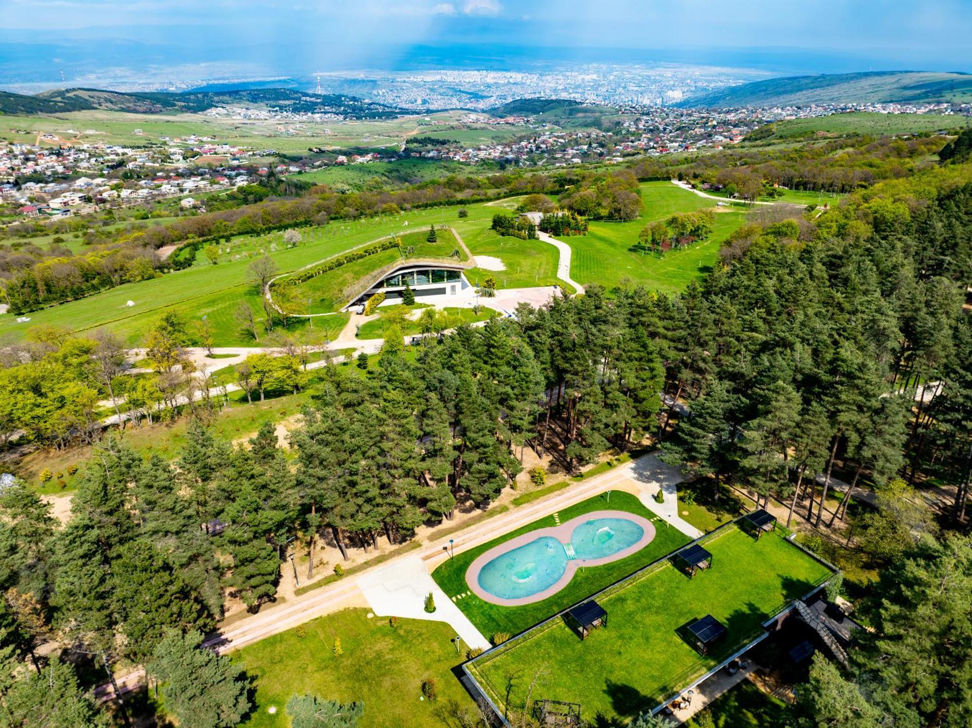 Bioli Wellness Resort Kojori Bagian luar foto