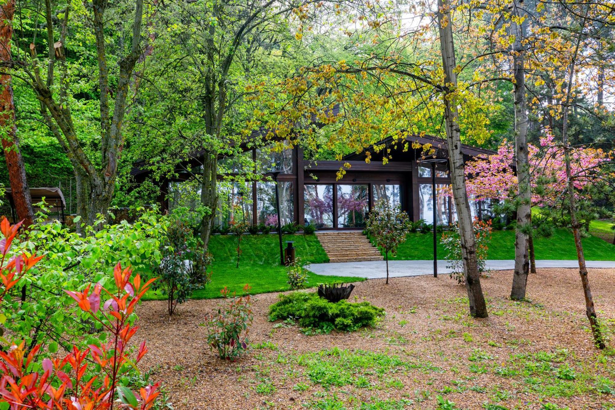 Bioli Wellness Resort Kojori Bagian luar foto